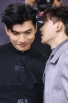 ở với chồng trẻ khó tính.