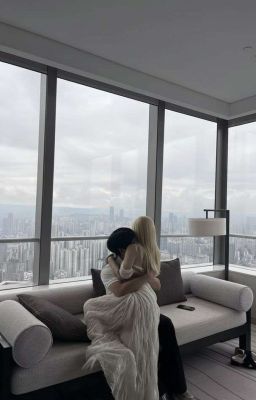Bông Hoa Trà Trong Kính ! 
