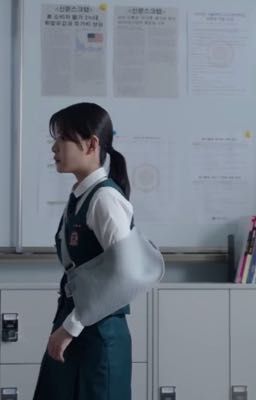 Em,Anh và Cô Ấy