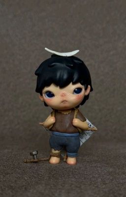 guria | lợi dụng.