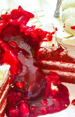 hyeonmar | strawberry cake.