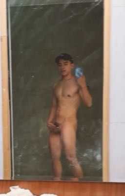 kí sự phô dâm