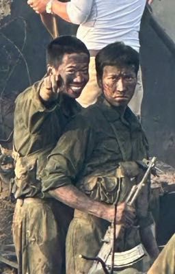 ( Nhã x Huy ) Pháo hoa, Sóng biển và Em