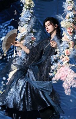 Nhân Gian Kinh Hồng Khách