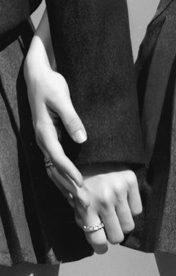 Rung Động Vụt Nở