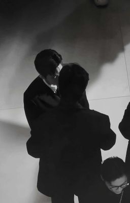 [ StevenKhang ] có một con mèo hay nhõng nhẽo.